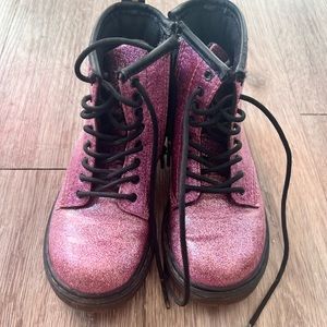 Toddler girls 10 super cute pink glitter dr.  Doc martens